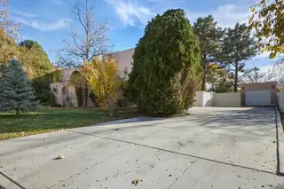 720 Lamp Post Circle SE Exterior Front