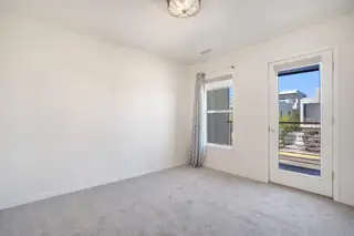 3936 SILVER Avenue SE View