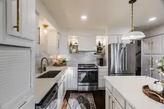 5517 Sonata Drive NE Kitchen