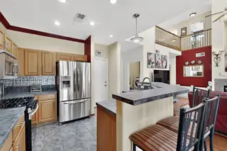 10101 Showlow Street NW Kitchen