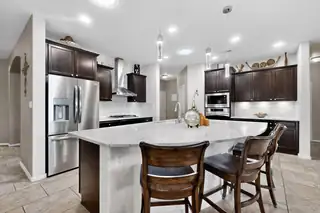 1805 Vista De Colinas Drive SE Kitchen