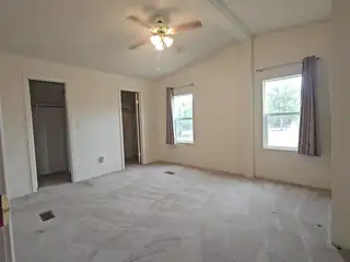 17 Jackass Lane Bedroom