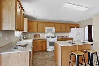 9604 Kilauea Avenue NW Kitchen