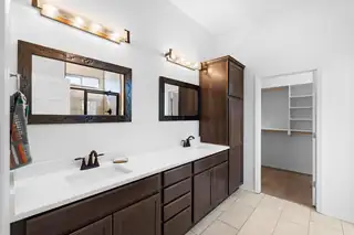 2504 Parkway Avenue Patio