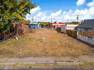 1005 Iron Avenue SW, Albuquerque 