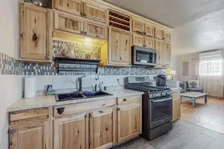 2635 Monroe Street NE Kitchen