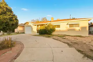2924 Cagua Drive NE, Albuquerque 