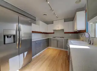 2920 Santa Clara Avenue SE Kitchen