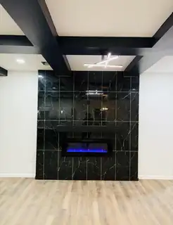 380 Deluvina Place SW Living Room