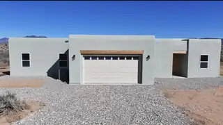 10 COLTY Road, Ranchos de Taos