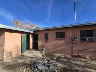 1516 Spence Avenue SE Exterior Front