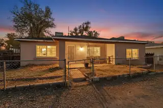 821 WHITING Road SW, Albuquerque 