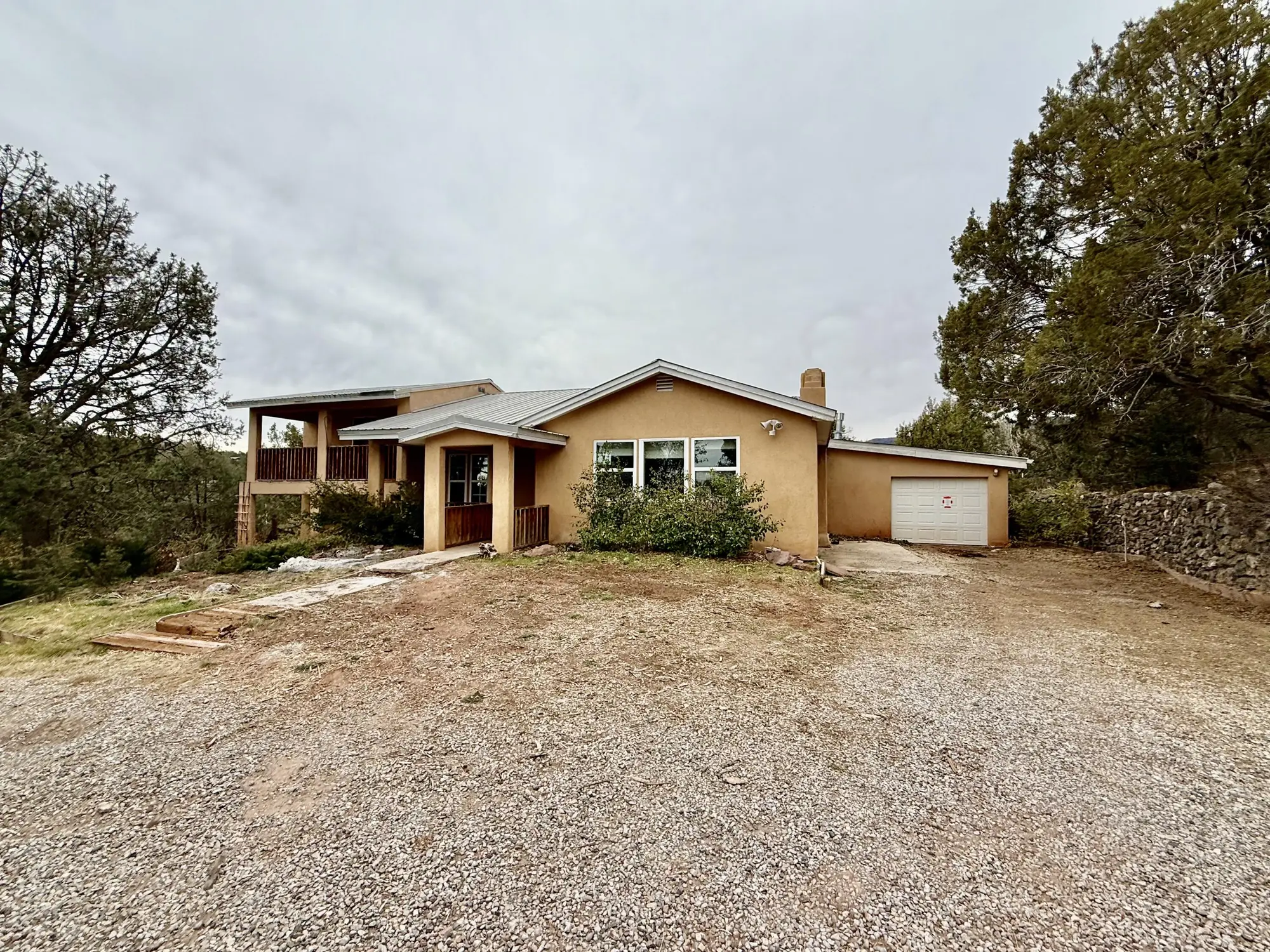 14 PINON Avenue
