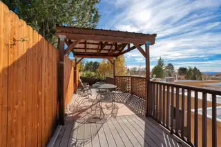 3640 Arboleda Senda Patio