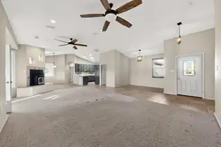 3 Evening Star Court Living Room