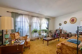 1701 Chelwood Park Boulevard NE Living Room