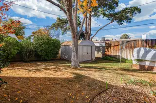 10529 Sierra Bonita Avenue NE Backyard