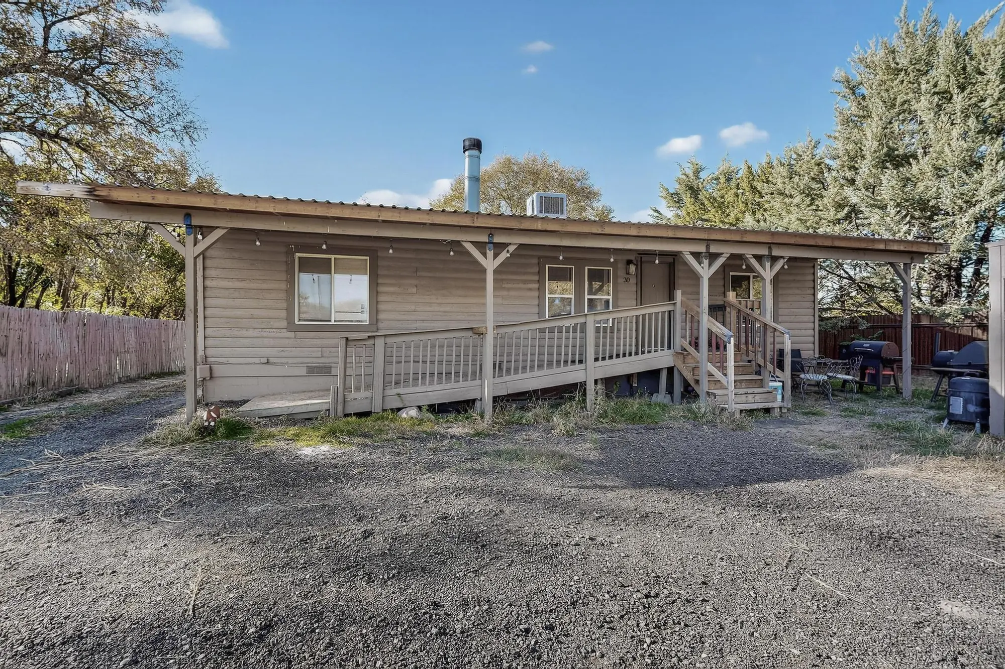 30 Camino De Los Chavez