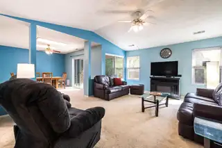 6280 Apache Plume Road NE Living Room