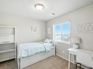 5925 Sandoval Drive NE Bedroom