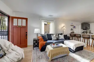 1005 Princeton Drive NE Living Room