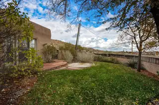 1320 Hollywood Boulevard Backyard