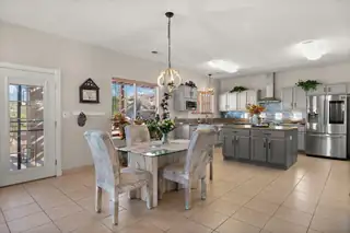 1296 Monterrey Road NE Kitchen