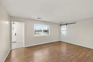 1700 Vassar Drive SE Living Room