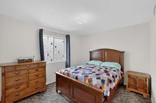 603 Santa Fe Avenue Bedroom