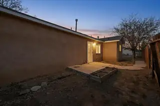 603 Santa Fe Avenue Backyard