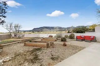 5175 Glenwood Pointe Lane NE Backyard