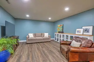 7104 Vista Del Arroyo Avenue NE Living Room