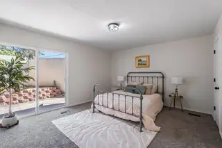 1701 Miracerros Place NE Bedroom