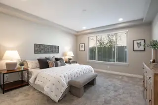 1709 Deer Valley Trail NW Bedroom