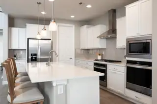 1709 Deer Valley Trail NW Kitchen