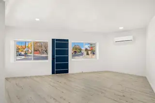 1400 8th Street SW Living Room