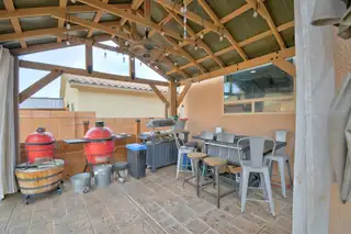7320 Skagway Drive NE Patio