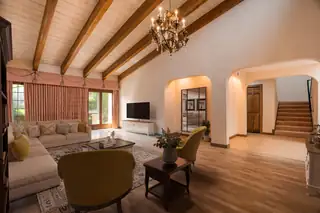 1509 Plaza Encantada NW Living Room