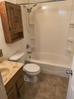630 Gianera Avenue Bathroom