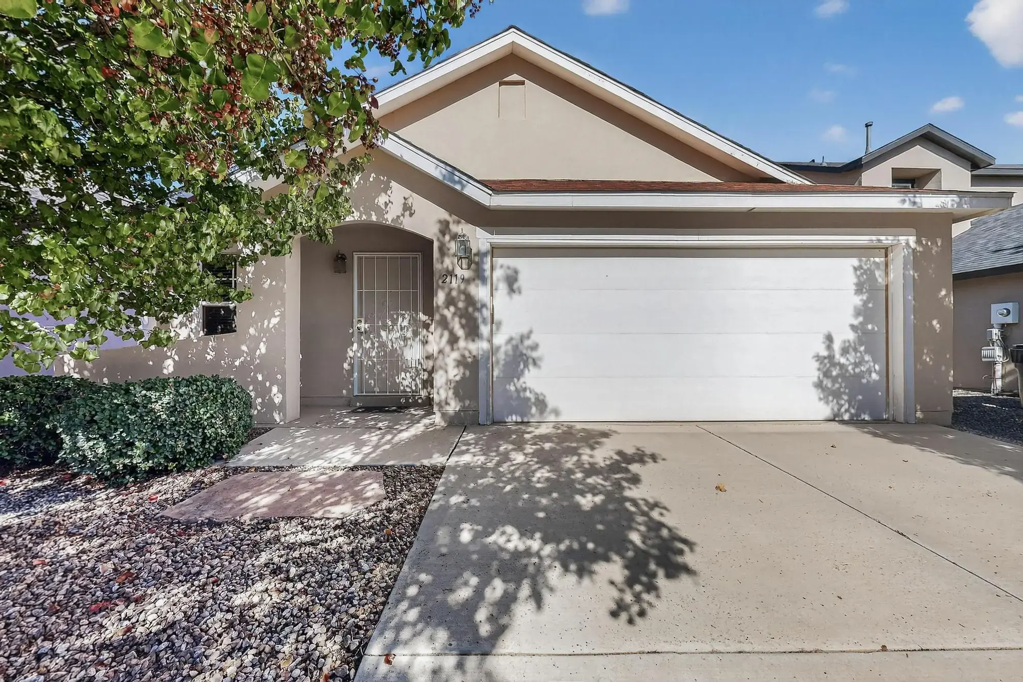 2119 N Ensenada Circle SE