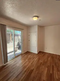 13305 Fruit Avenue NE 