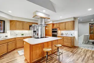 6932 Brandywine Loop NE Living Room