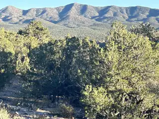 5 Broken Arrow Place 