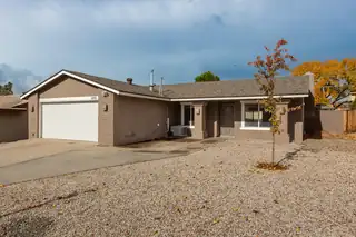 8145 Florence Avenue NE, Albuquerque