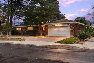 2824 Las Cruces Street NE, Albuquerque