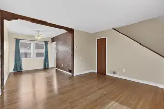 1405 San Carlos Road SW APT 7 Living Room