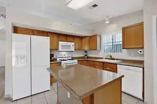 1204 Diamond Place SW Kitchen