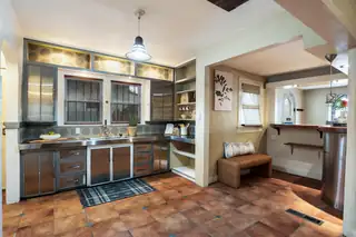 222 Amherst Drive NE Kitchen