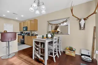 601 Menaul Boulevard NE UNIT 3203 Kitchen