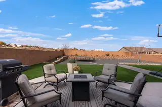 293 Fleet Road NE Backyard